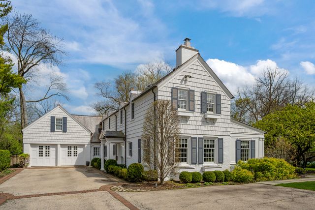865 Church Road, Lake Forest, IL 60045