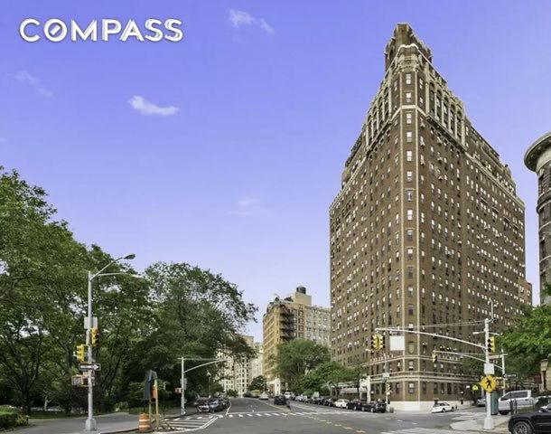 230 Riverside Dr Apt 17D, New York City, NY 10025