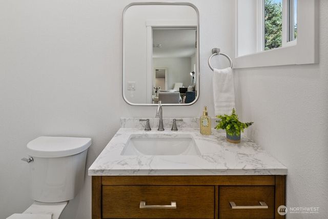 18122 NE 127th Street, Redmond, WA 98052
