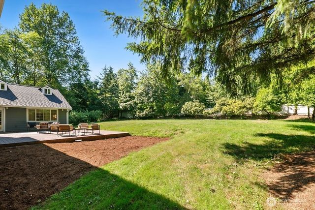 18122 NE 127th Street, Redmond, WA 98052