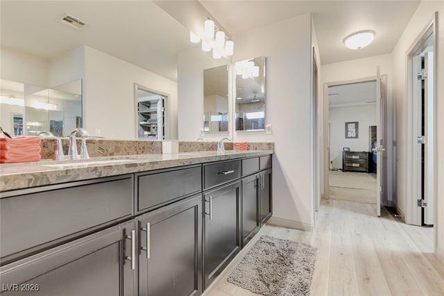 10704 Meridian Mills Road, Henderson, NV 89052