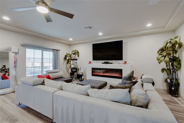 10704 Meridian Mills Road, Henderson, NV 89052