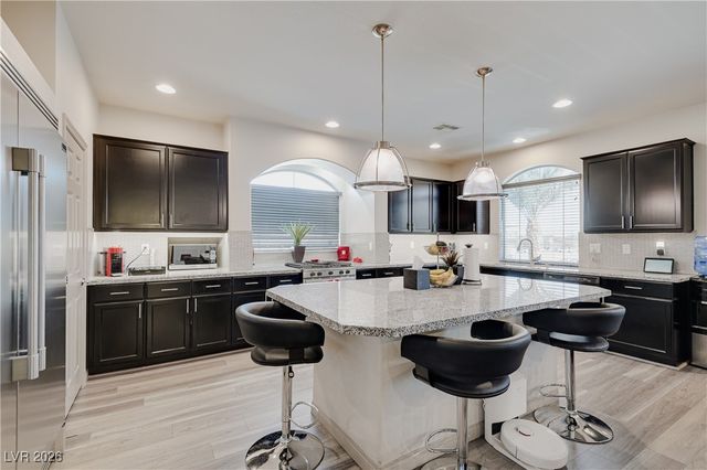 10704 Meridian Mills Road, Henderson, NV 89052