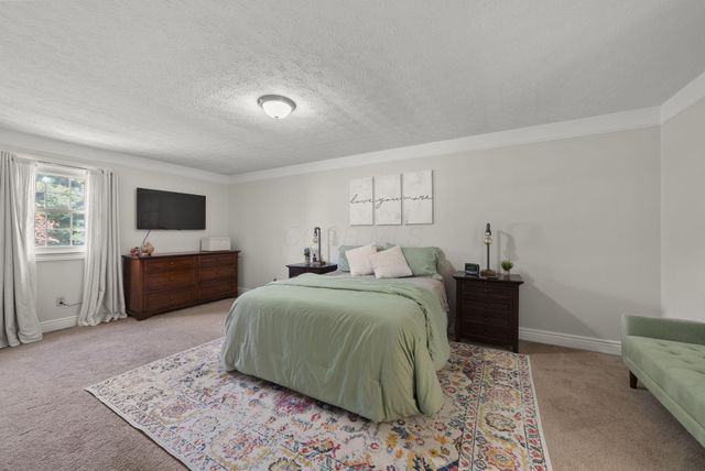 11185 Forest Lane Avenue, Pickerington, OH 43147