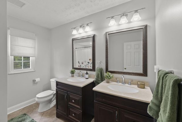 11185 Forest Lane Avenue, Pickerington, OH 43147