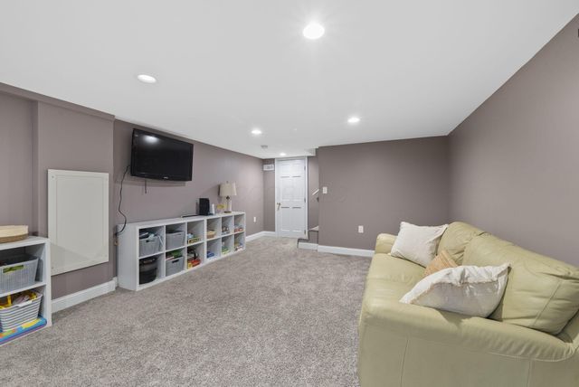 11185 Forest Lane Avenue, Pickerington, OH 43147
