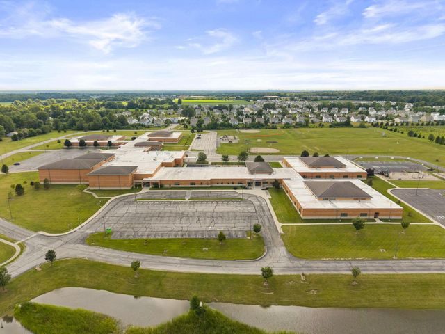 11185 Forest Lane Avenue, Pickerington, OH 43147