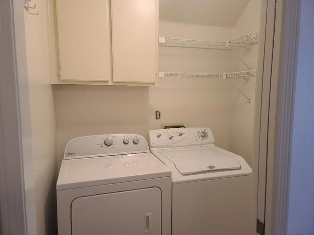 1029 Amberton Lane, Newbury Park, CA 91320