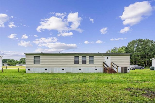 106 Cameo Lane, Parkton, NC 28371