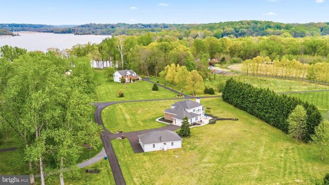 8530 COLLEEN DR, Port Tobacco, MD 20677