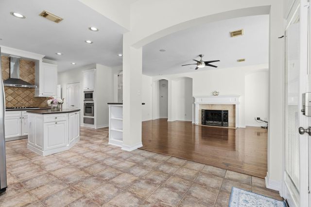 5630 Ashford Ridge Lane, Katy, TX 77450