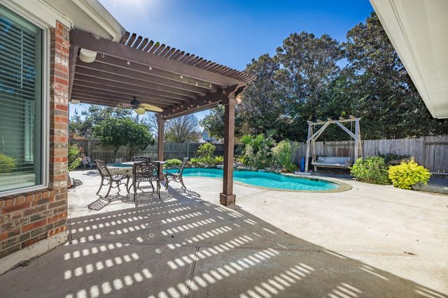 5630 Ashford Ridge Lane, Katy, TX 77450