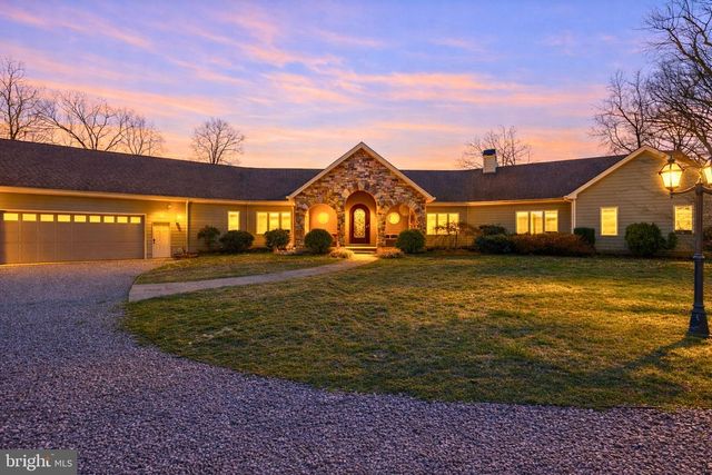 3535 MEADOW RD, Sandston, VA 23150