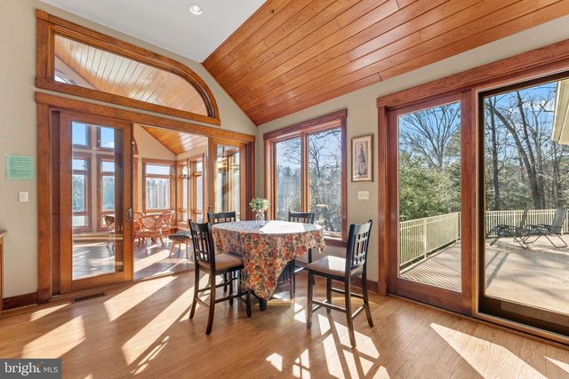 3535 MEADOW RD, Sandston, VA 23150