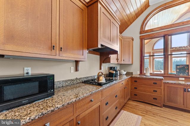 3535 MEADOW RD, Sandston, VA 23150