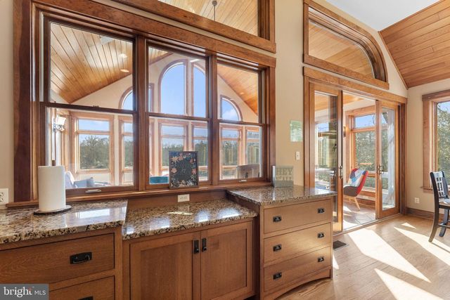 3535 MEADOW RD, Sandston, VA 23150