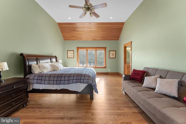 3535 MEADOW RD, Sandston, VA 23150