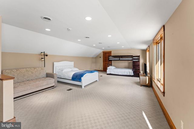 3535 MEADOW RD, Sandston, VA 23150