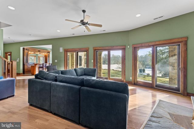 3535 MEADOW RD, Sandston, VA 23150