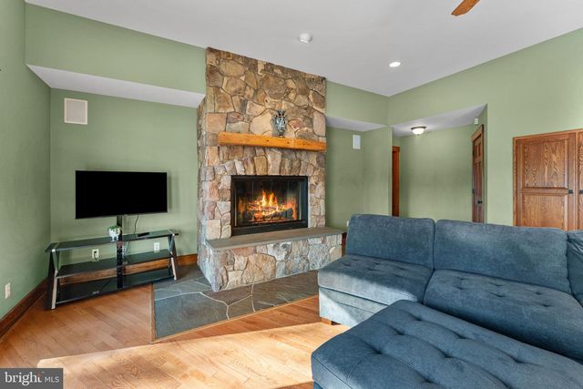 3535 MEADOW RD, Sandston, VA 23150