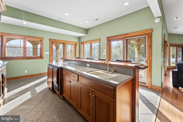 3535 MEADOW RD, Sandston, VA 23150