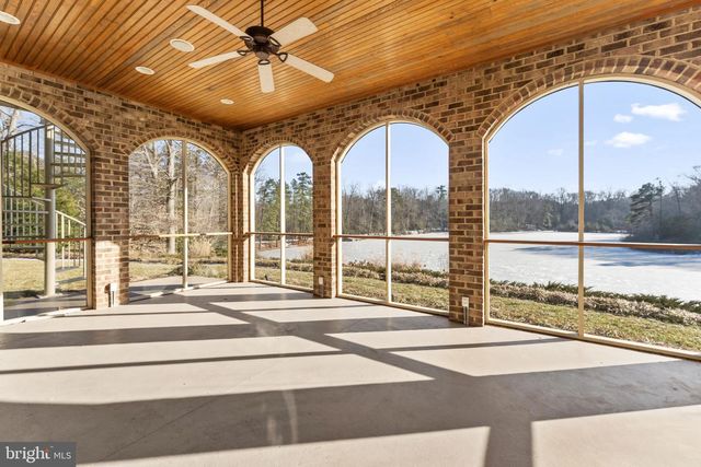 3535 MEADOW RD, Sandston, VA 23150