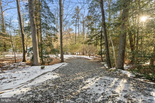 3535 MEADOW RD, Sandston, VA 23150