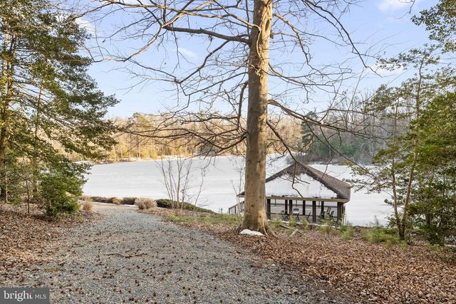 3535 MEADOW RD, Sandston, VA 23150