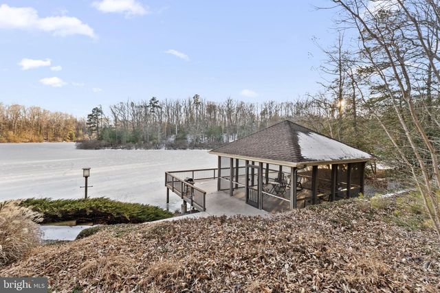 3535 MEADOW RD, Sandston, VA 23150