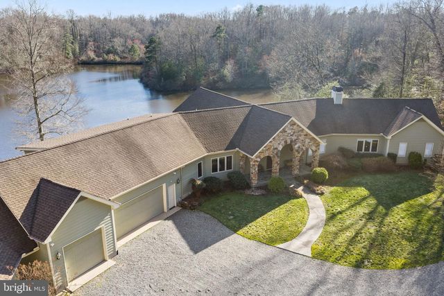 3535 MEADOW RD, Sandston, VA 23150