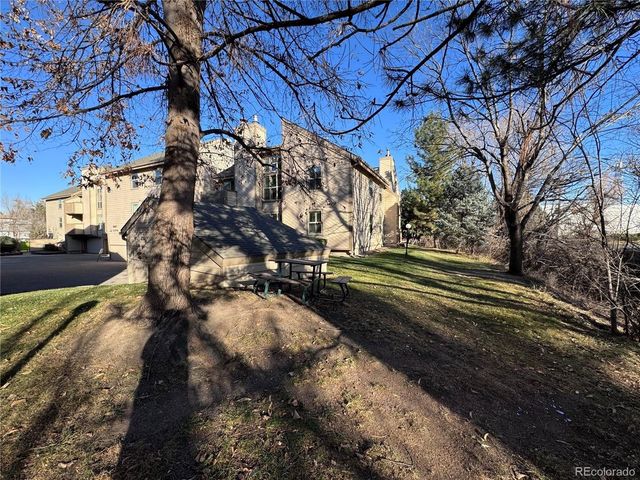 701 Harlan St E63, Lakewood, CO 80214