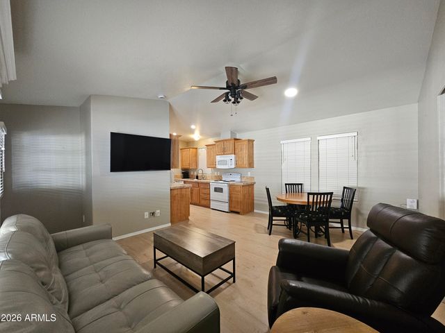 8700 E University Drive 352, Mesa, AZ 85207