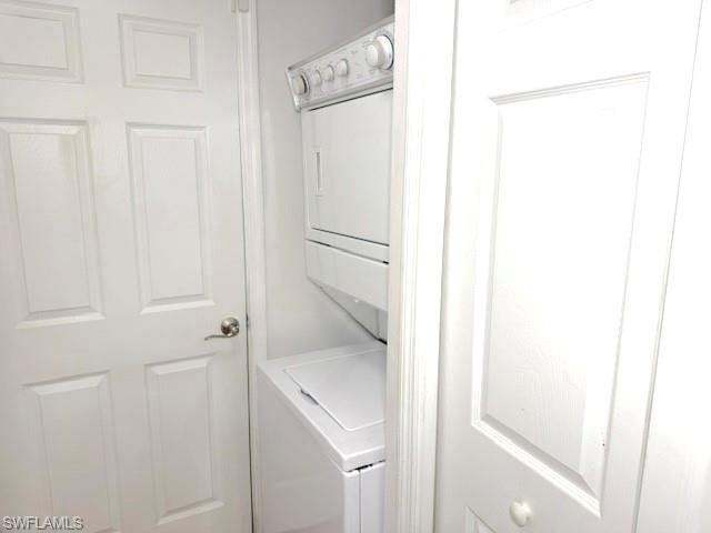 318 SE 46th LN, Cape Coral, FL 33904