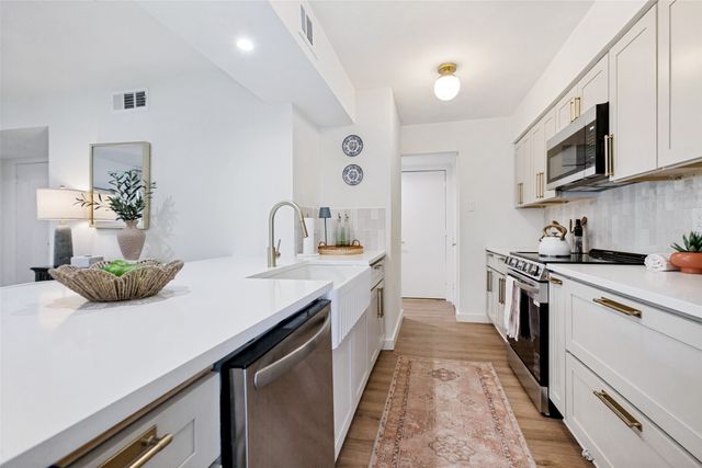 6030 Birchbrook Drive 223, Dallas, TX 75206