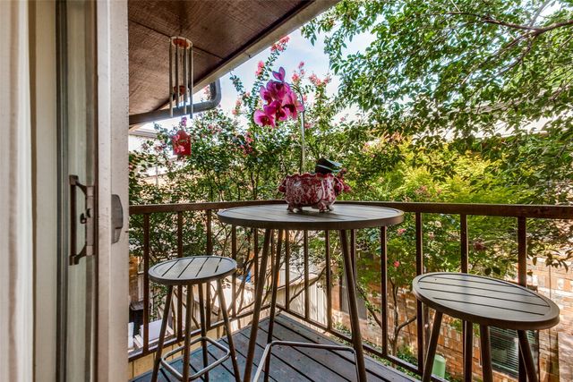6030 Birchbrook Drive 223, Dallas, TX 75206