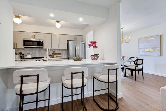 6030 Birchbrook Drive 223, Dallas, TX 75206
