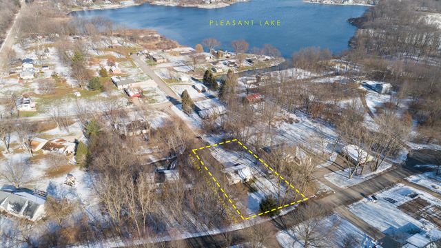 58420 Sunset Shores Court, Three Rivers, MI 49093