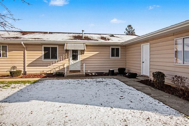 5961 Leisure South Drive, Kentwood, MI 49548