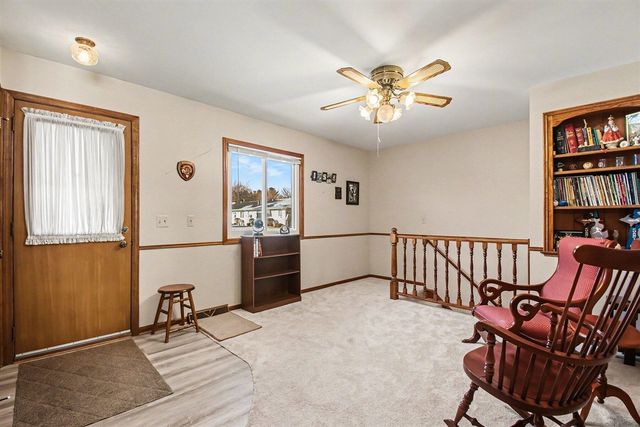 5961 Leisure South Drive, Kentwood, MI 49548