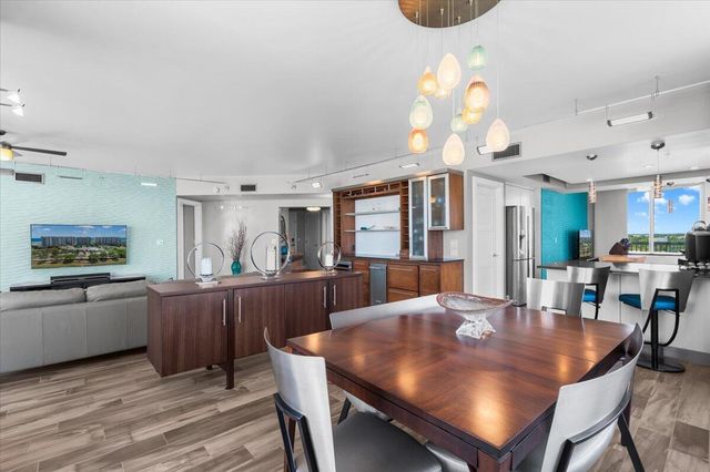 15500 Emerald Coast Parkway 701, Destin, FL 32541