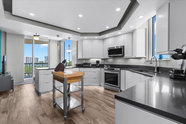 15500 Emerald Coast Parkway 701, Destin, FL 32541