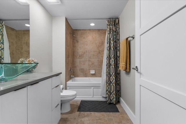 15500 Emerald Coast Parkway 701, Destin, FL 32541