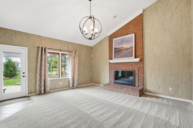 718 Westray Drive, Westerville, OH 43081