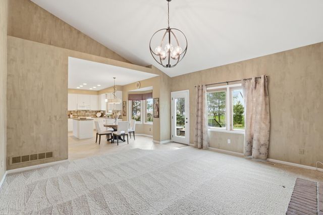 718 Westray Drive, Westerville, OH 43081