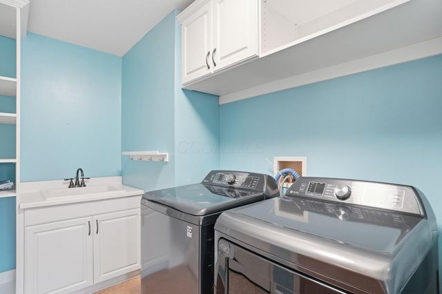 718 Westray Drive, Westerville, OH 43081