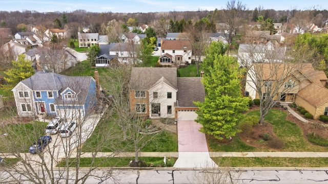 718 Westray Drive, Westerville, OH 43081