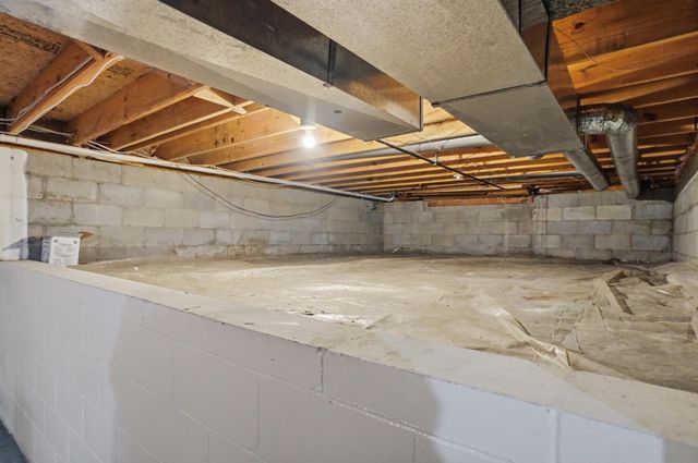 718 Westray Drive, Westerville, OH 43081