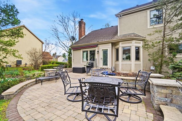 718 Westray Drive, Westerville, OH 43081