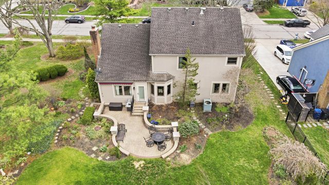 718 Westray Drive, Westerville, OH 43081