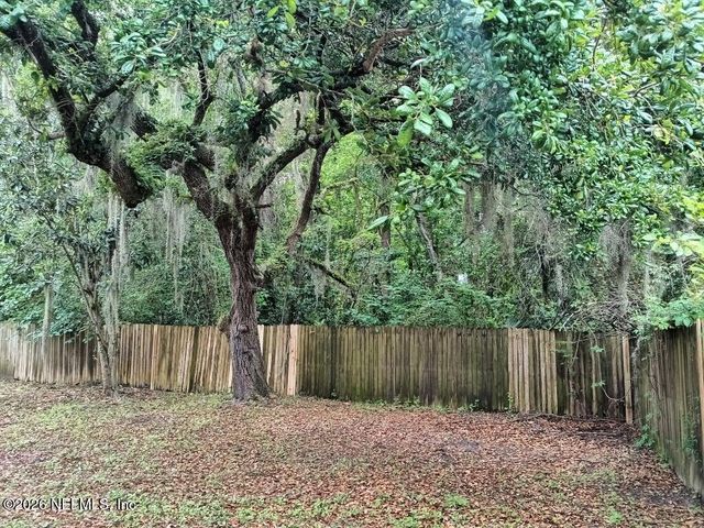 8611 DARLINGTON Drive, Jacksonville, FL 32208